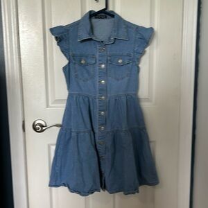 NWOT SHEIN Denim flutter sleeve dress xs. Never worn or washed.